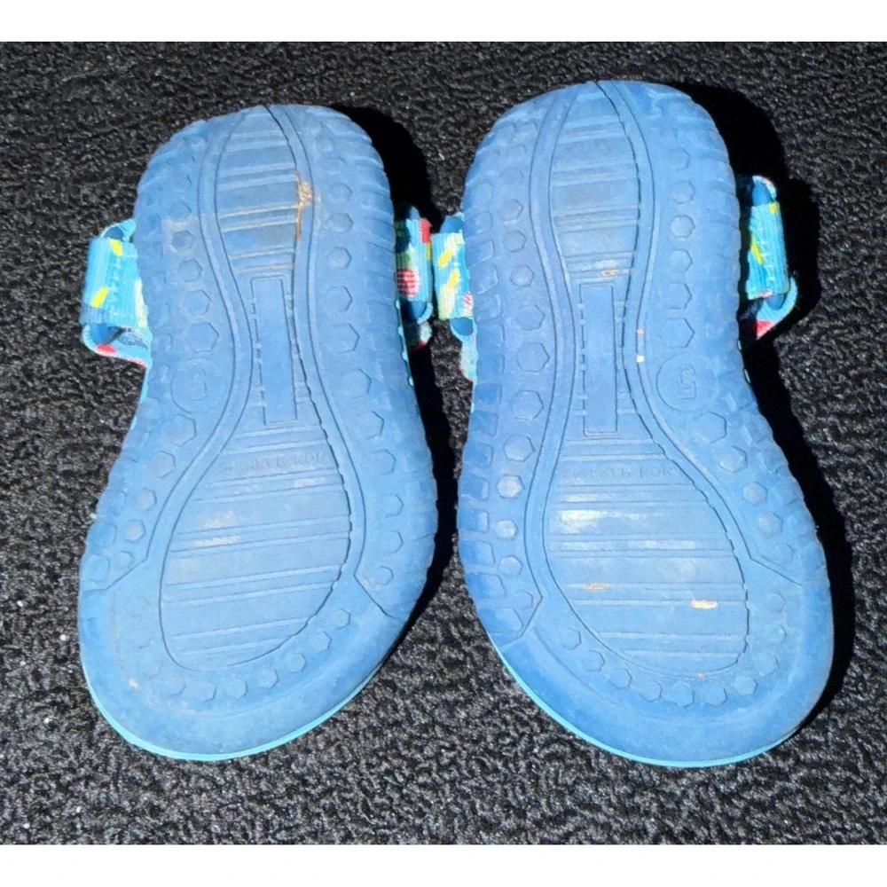Cat & Jack Vanya Easy Closure Strap Ice Cream Patten Sandals Size 5